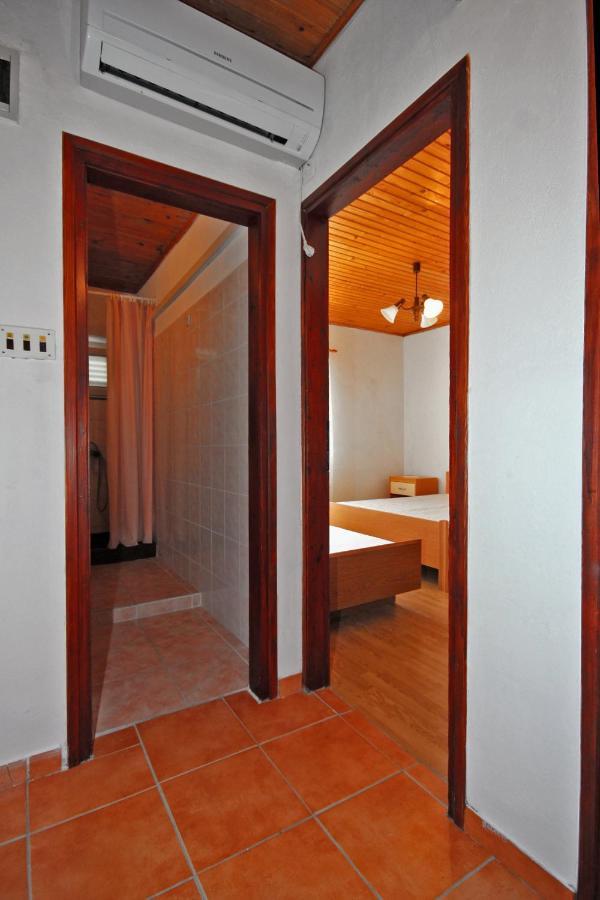 Apartments By The Sea Metajna, Pag - 6351 외부 사진